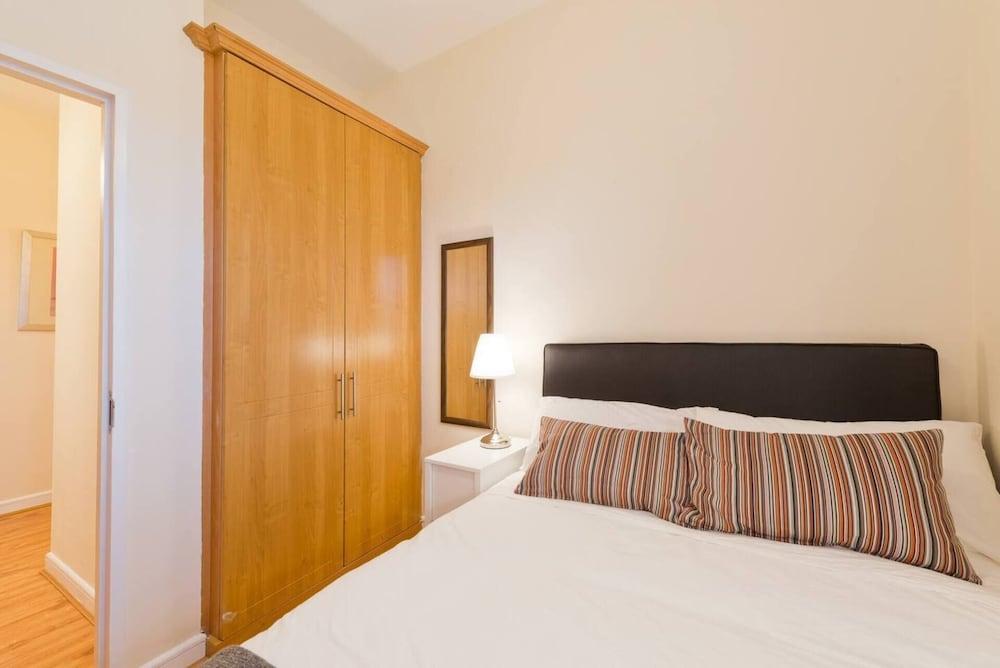 Stunning 3-bed Apartment in Dublin 1