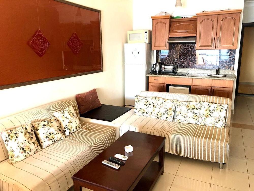 Cosy & Cute Studio at The Views Hurghada Waterside