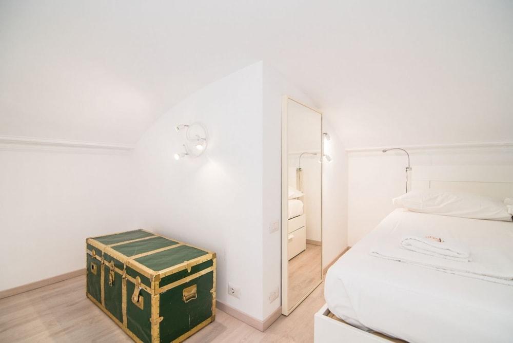 Parco del Valentino Cozy Apartment