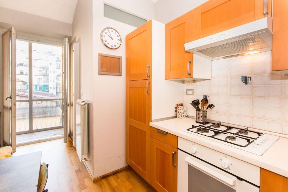 Parco del Valentino Cozy Flat with balcony