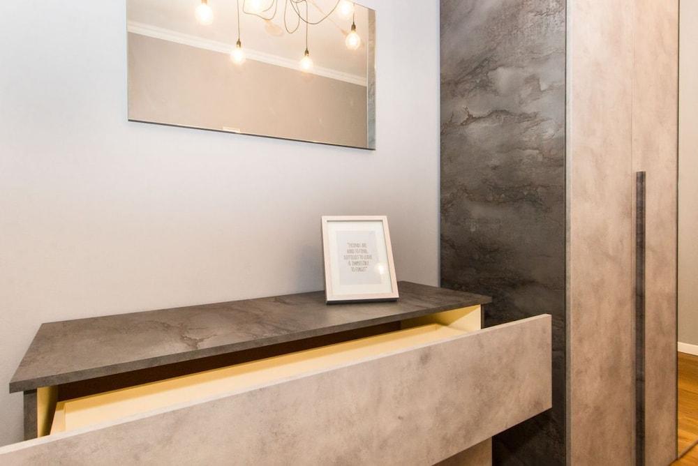 MM Pozzo Strada Terrace Apartment