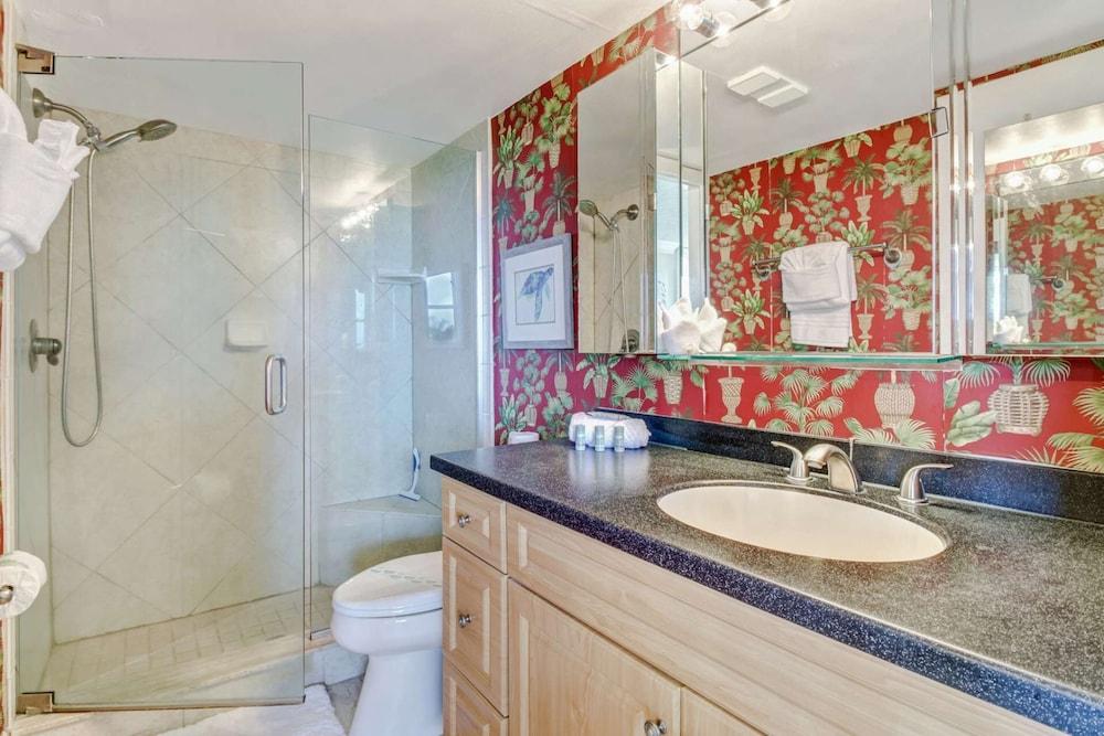 Estero Beach & Tennis 207 C