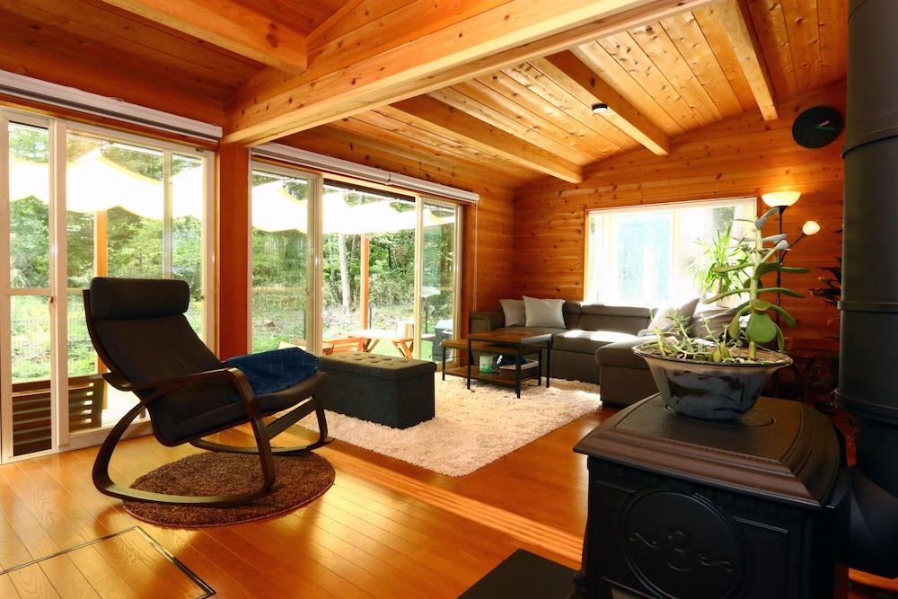 Rental Villa Cachette