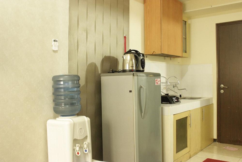 Quiet & Comfy Studio at The Suites @Metro Apartment