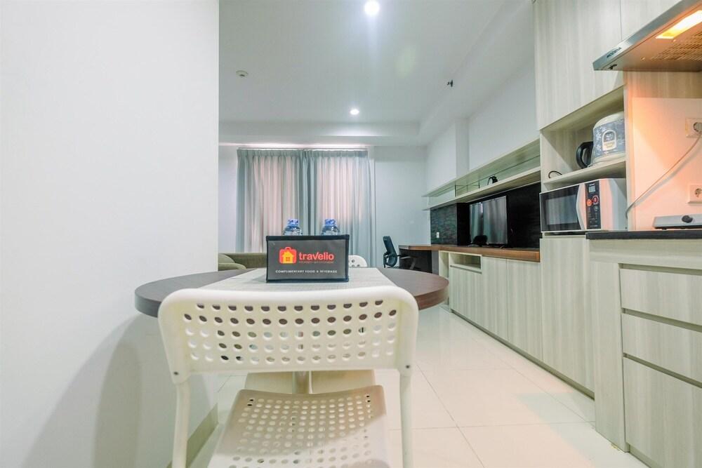 Brand New Studio Room @ Azalea Apartment