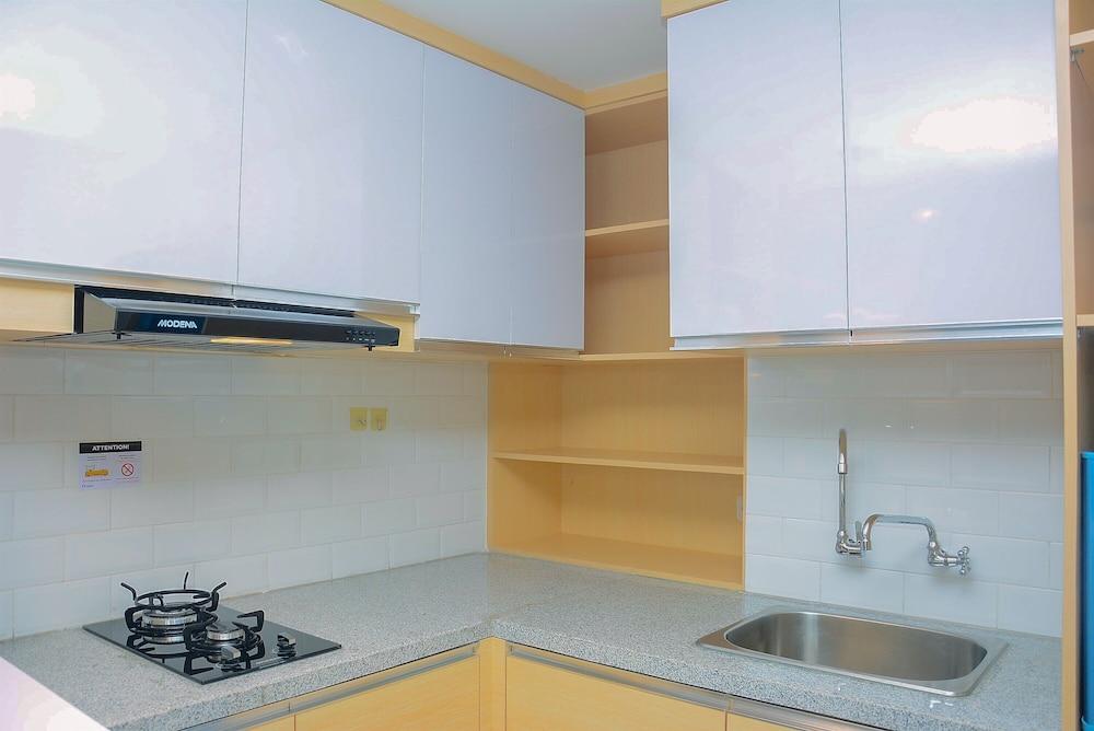 Grand Kamala Lagoon Studio Apartment with Modern Interior