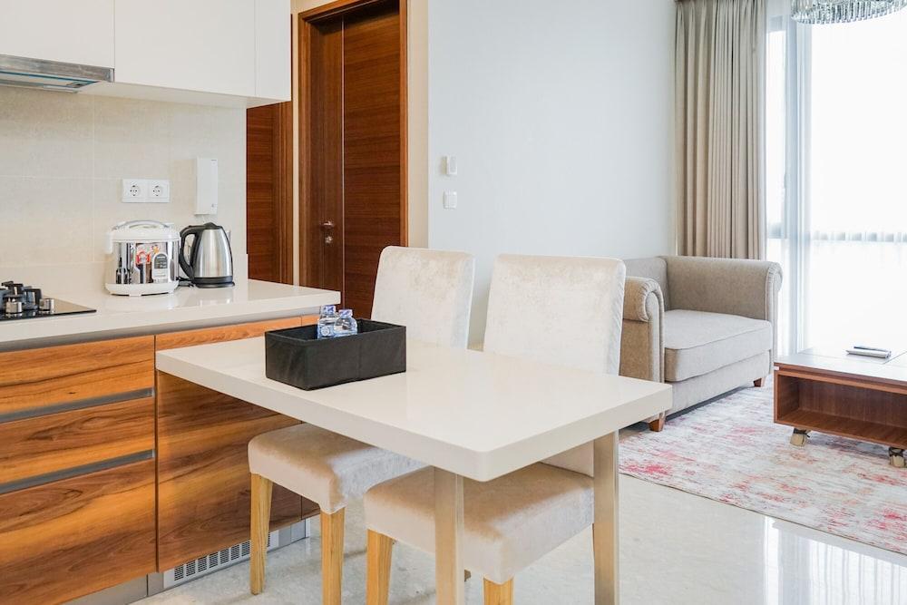 Spacious 1BR Apartment at Marigold Nava Park