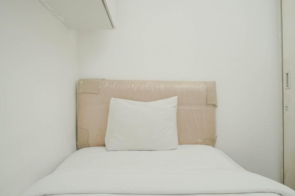 Cozy Stay 2BR Menteng Square Apartment