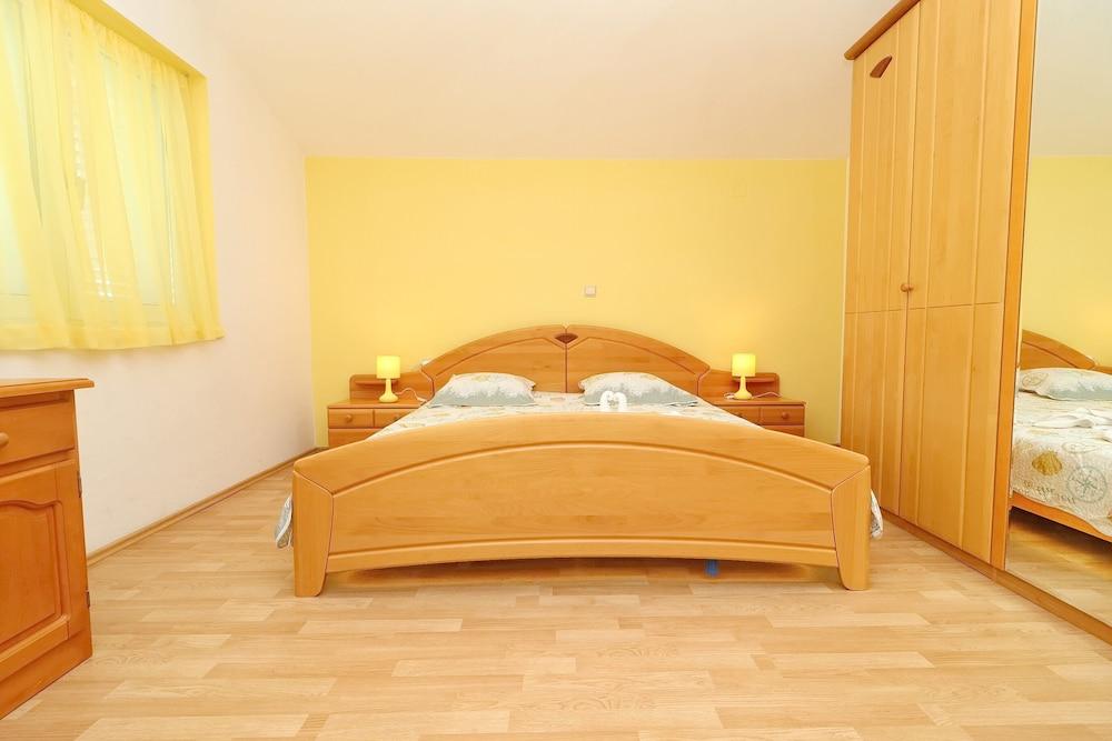 Apartments Villa Michele