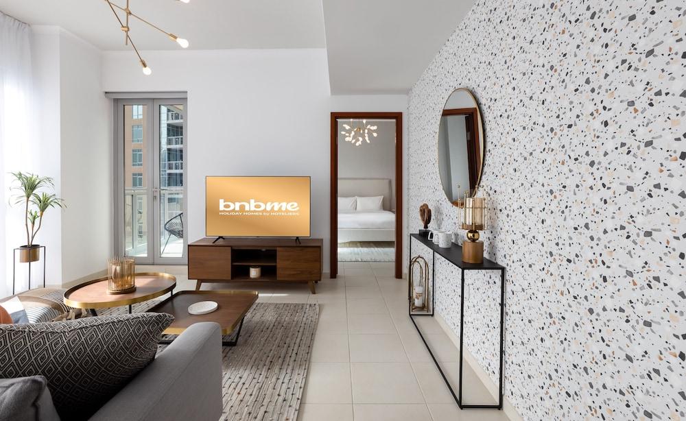 bnbme 1B-BurjRes3-1304