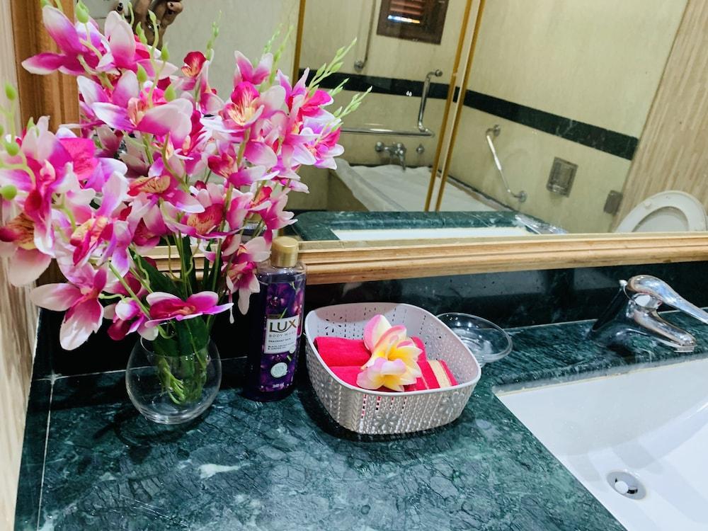 Seaside one Bedroom Apartment