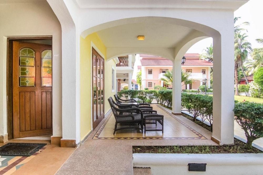 Seaside one Bedroom Apartment