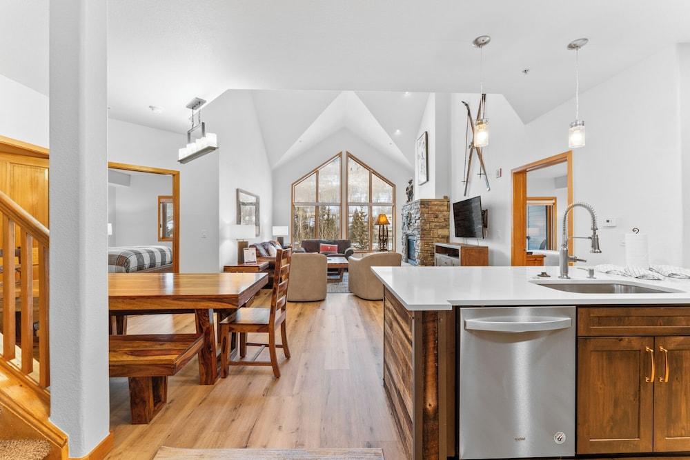 Gateway #5040 by Summit County Mountain Retreats