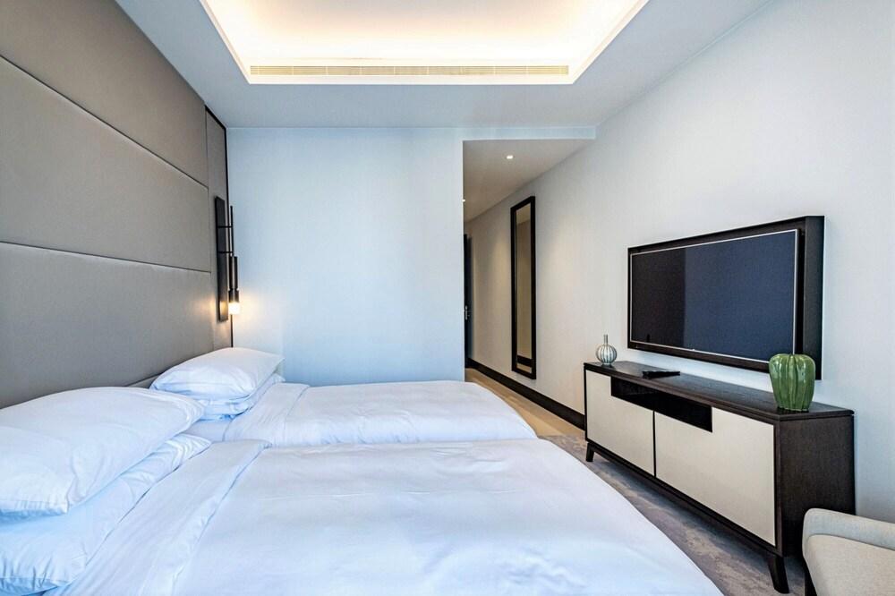 Ultimate Luxury Skyview Dubai - 4 Bedrooms