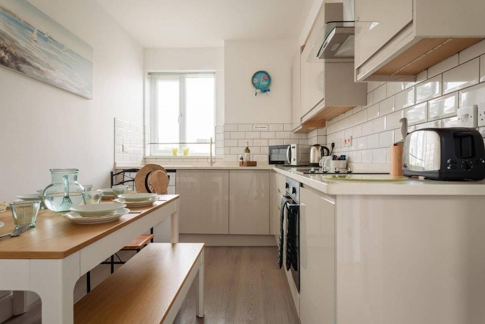 Quayside View - Luxury on Paignton Harbour