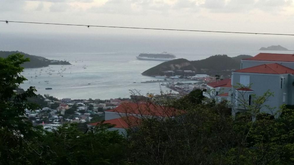 The Cottage at Villa Indigo