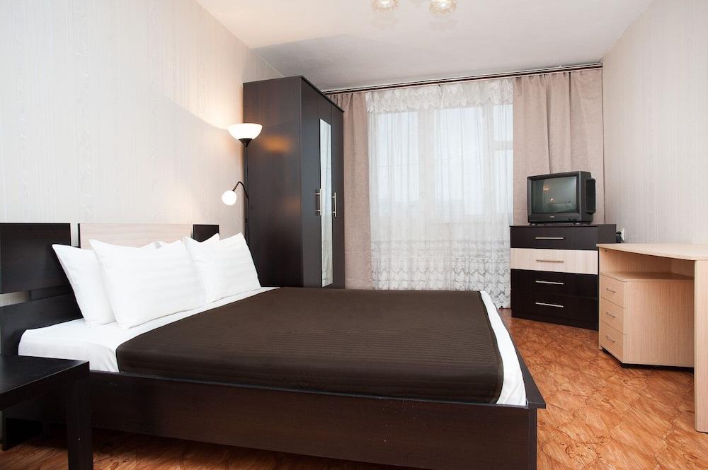 Inndays Apartment on Venevskaya