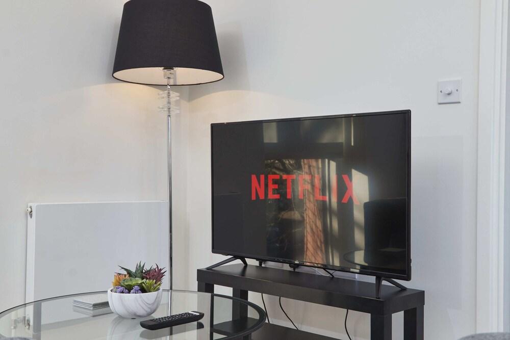 Luxury Central Stevenage Apartment