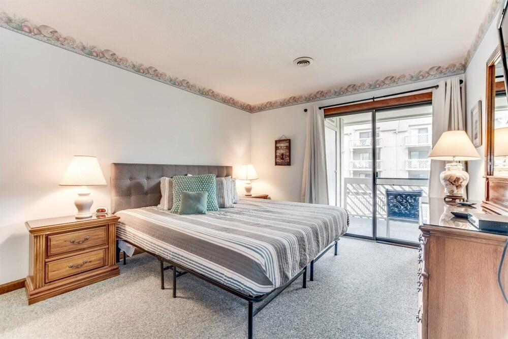 Shipwatch Pointe by Escape