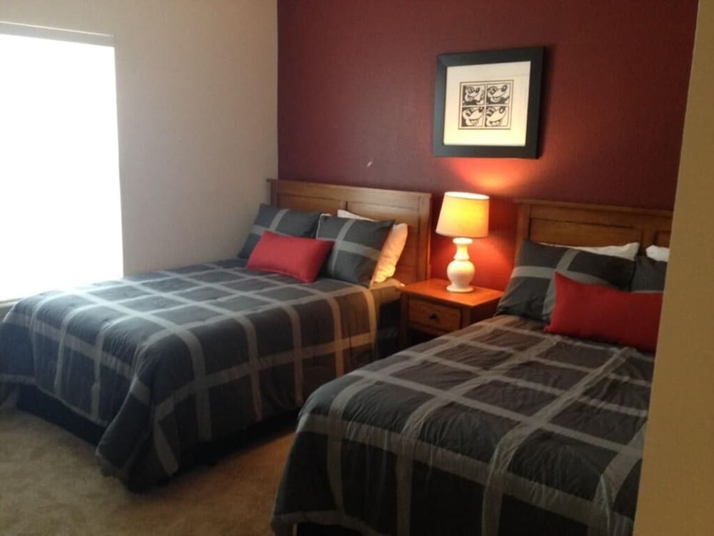 Nov Special at Lucaya 3 Beds 2 Baths Id:57792