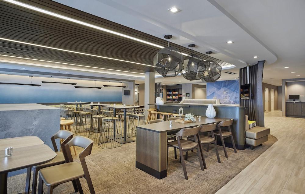 SpringHill Suites by Marriott Chicago Chinatown