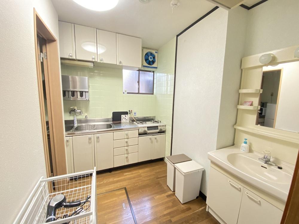 Guesthouse Kyoto JUJYO