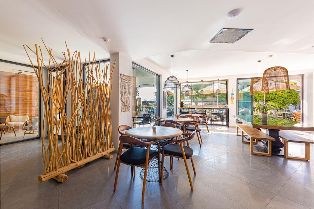 Payava Hotel by True Blue