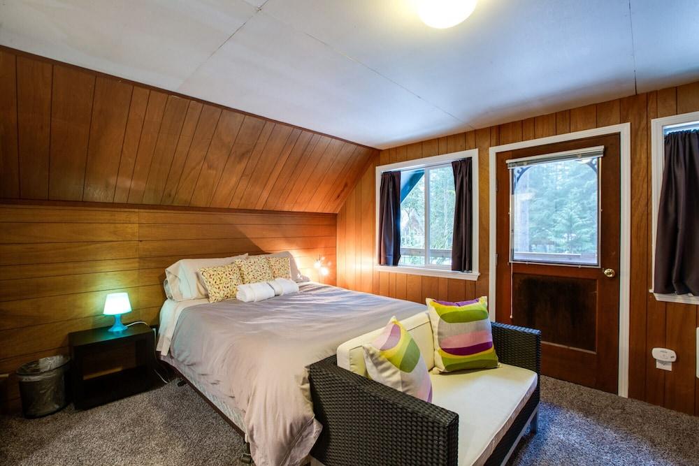 Mt Baker Lodging Cabin 49 Sleeps 10