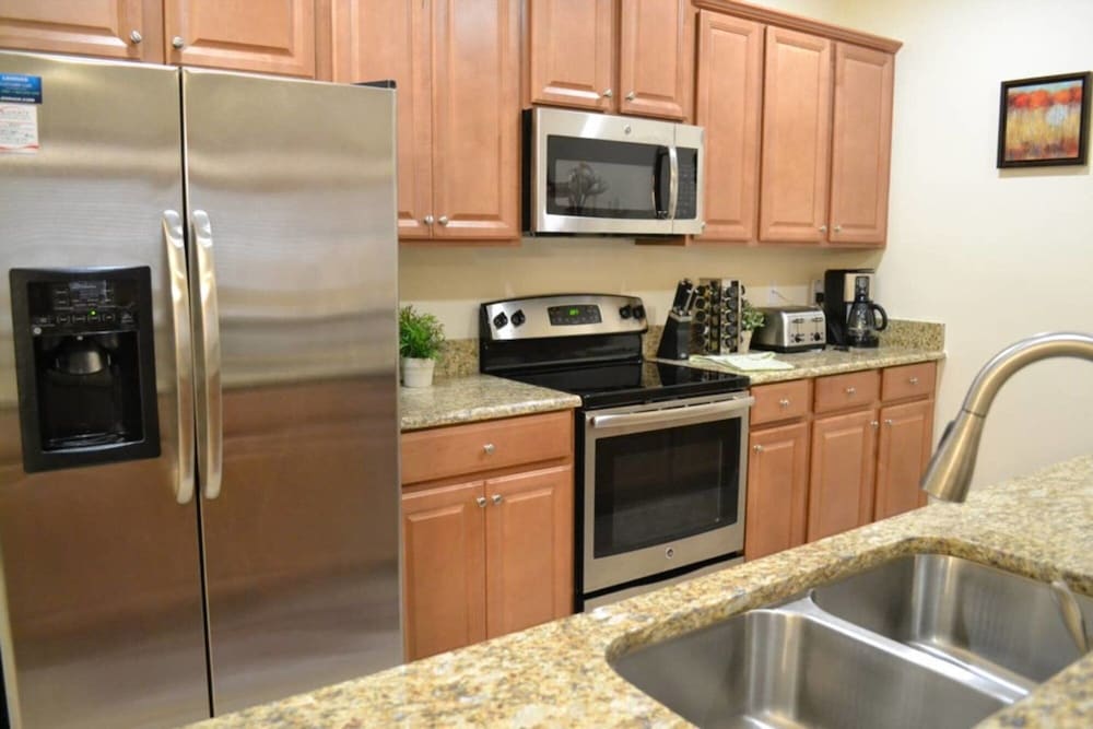 Spacious Villa Near Disney