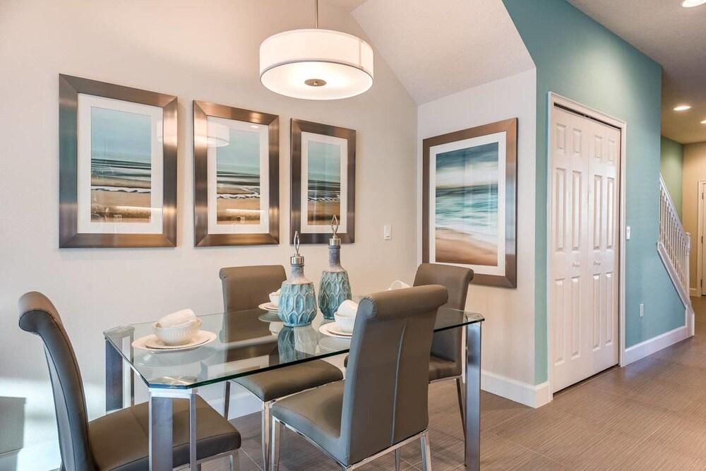 Modern House With Private Pool