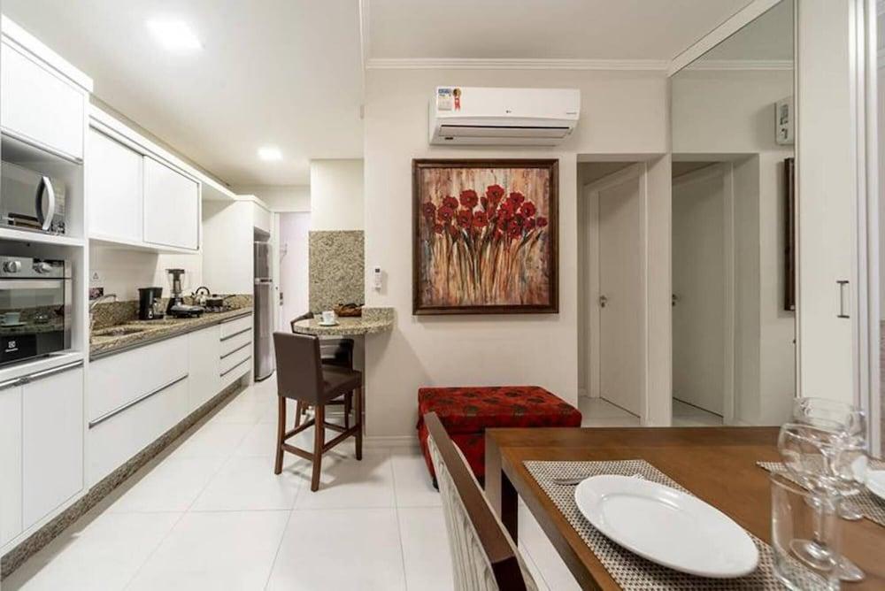 Lindo e Super bem Localizado Apto em Gramado