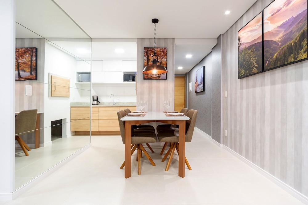 Novo Luxuoso e no Centro de Gramado