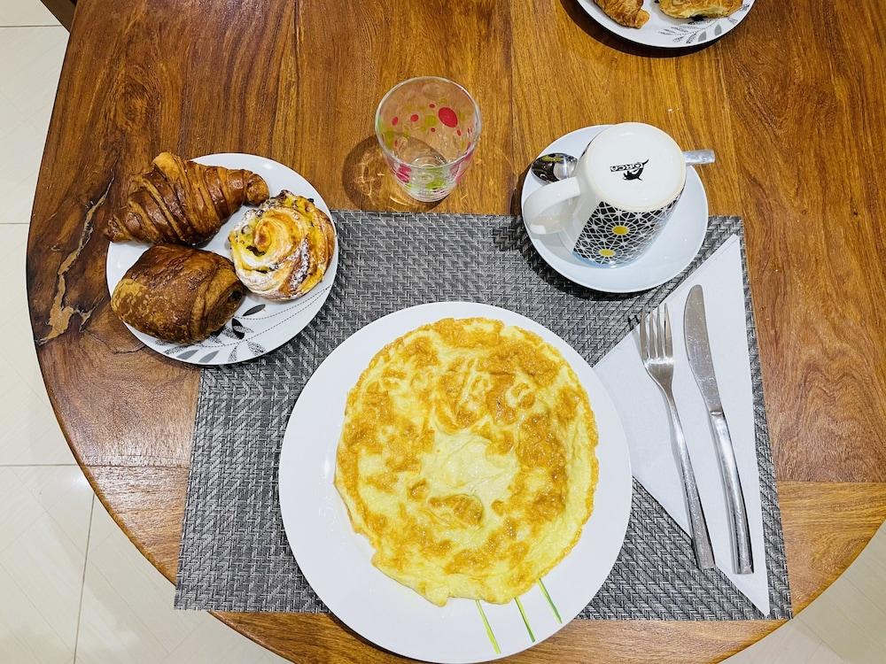 Inviting 1-bed Room Mam Residence