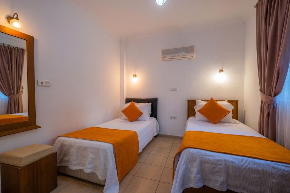 Infinity Flora Villa