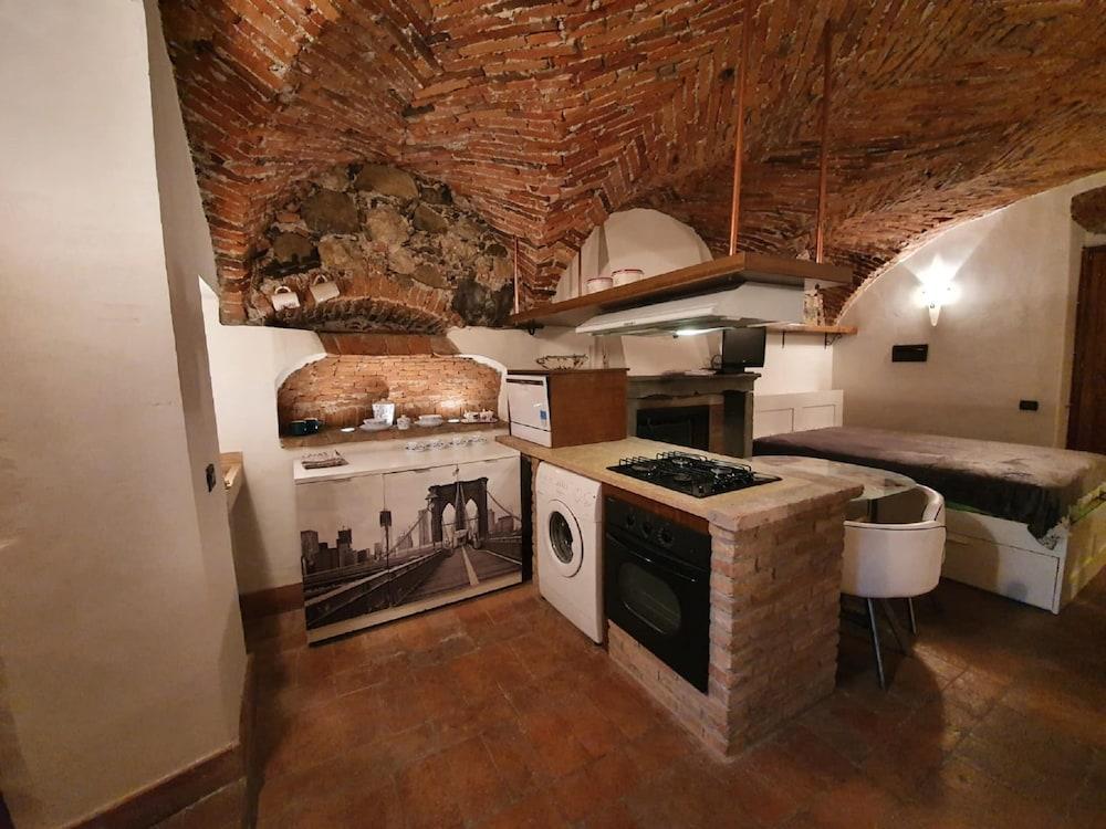 Holiday Home in Clusane Near Lake