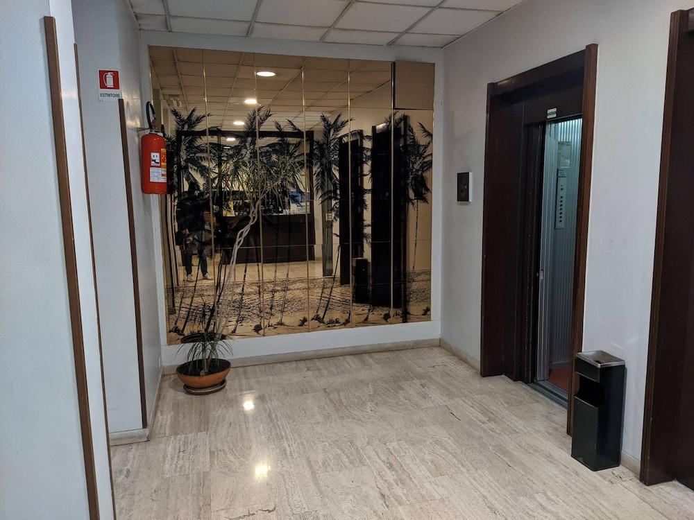 Snug Apartment in Roma near San Giovanni Train Station