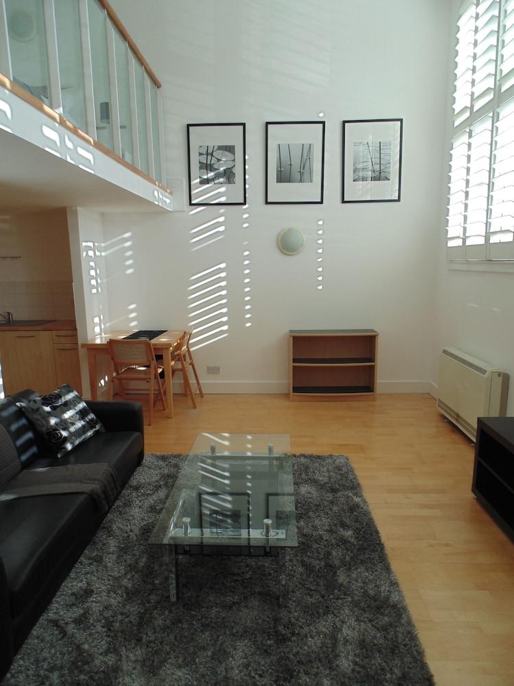 Still Life King's Cross Deluxe