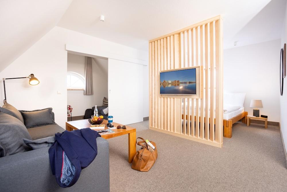 maakt Hotel & Apartments