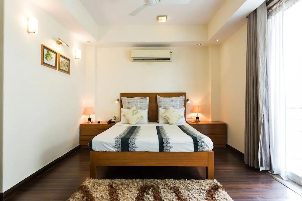 Perch Service Apartment- Sector 40