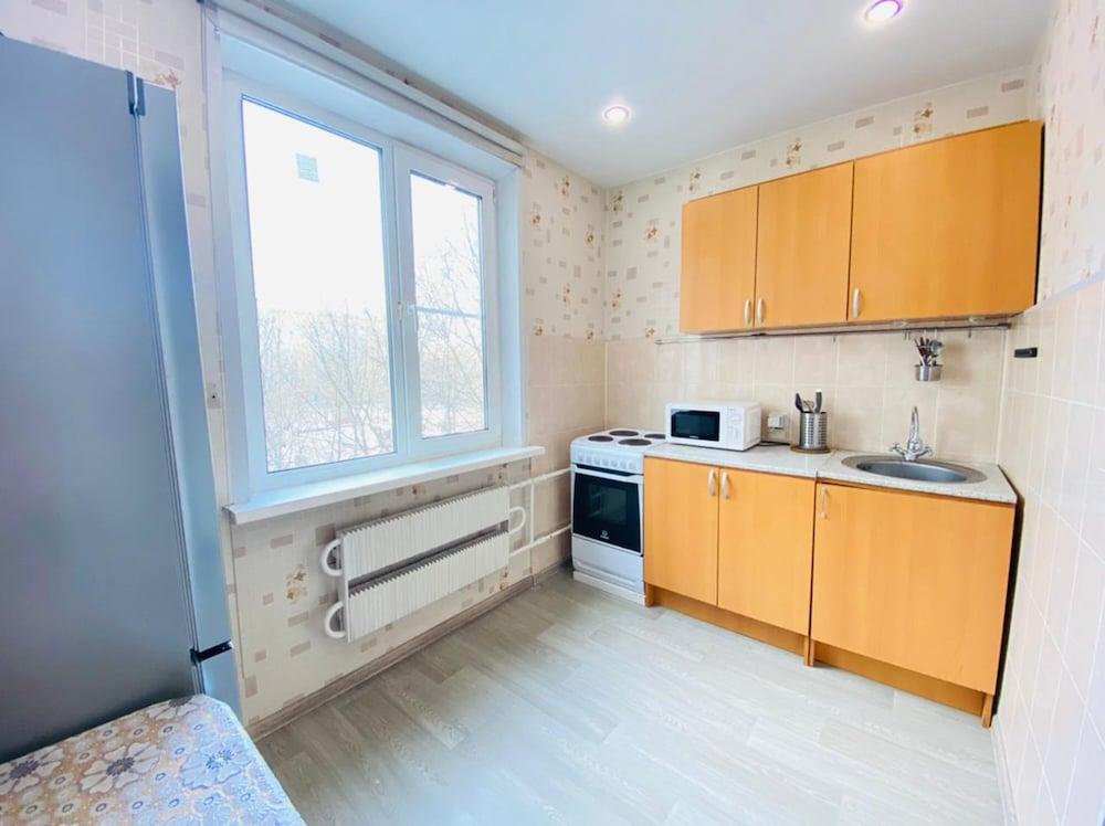 Apartment Hanaka Yasenevaya 35