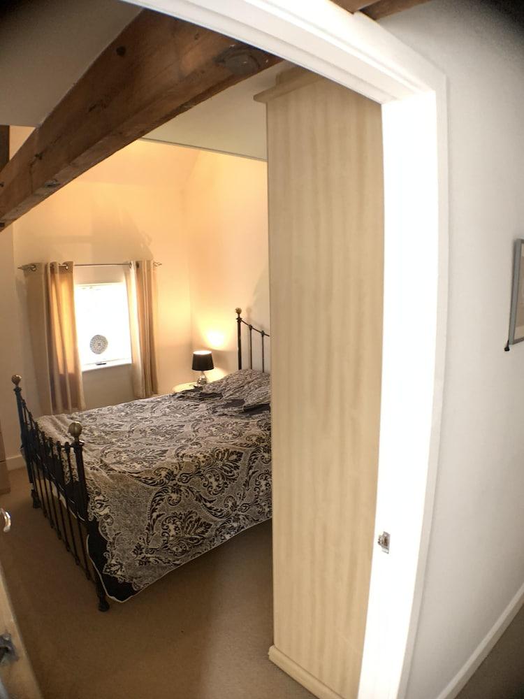 Grand Central , The Mill