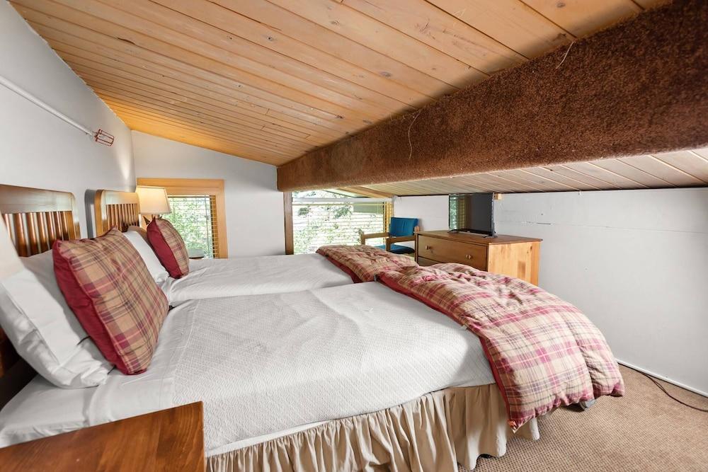 Aspenwood by iTrip Aspen Snowmass