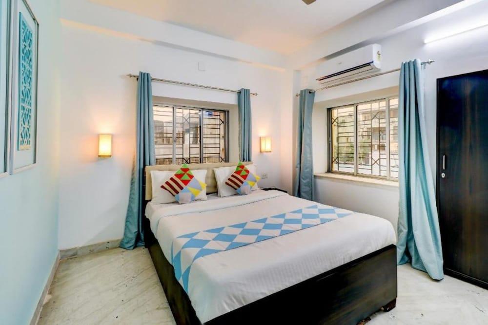 Goroomgo Priyanshu Guest House Ruby Kolkata