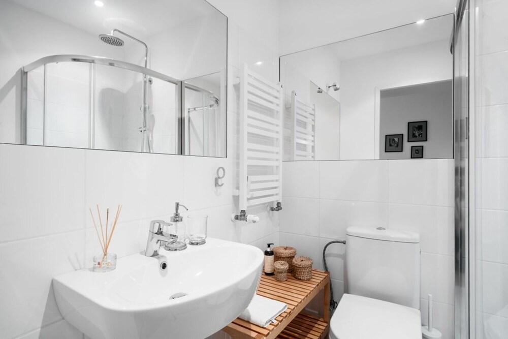 Romantic Studio With Historic Courtyard