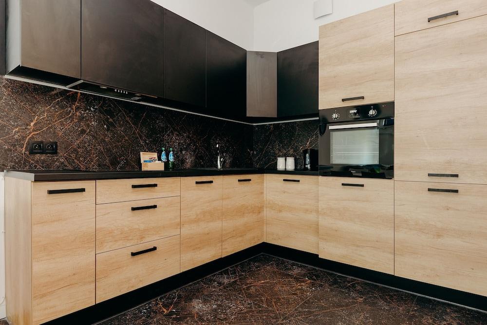 ShortStayPoland Grzybowska B16