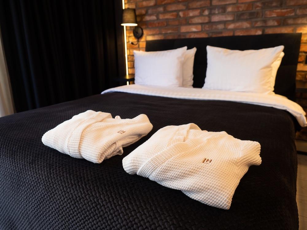 Loft House Apartments