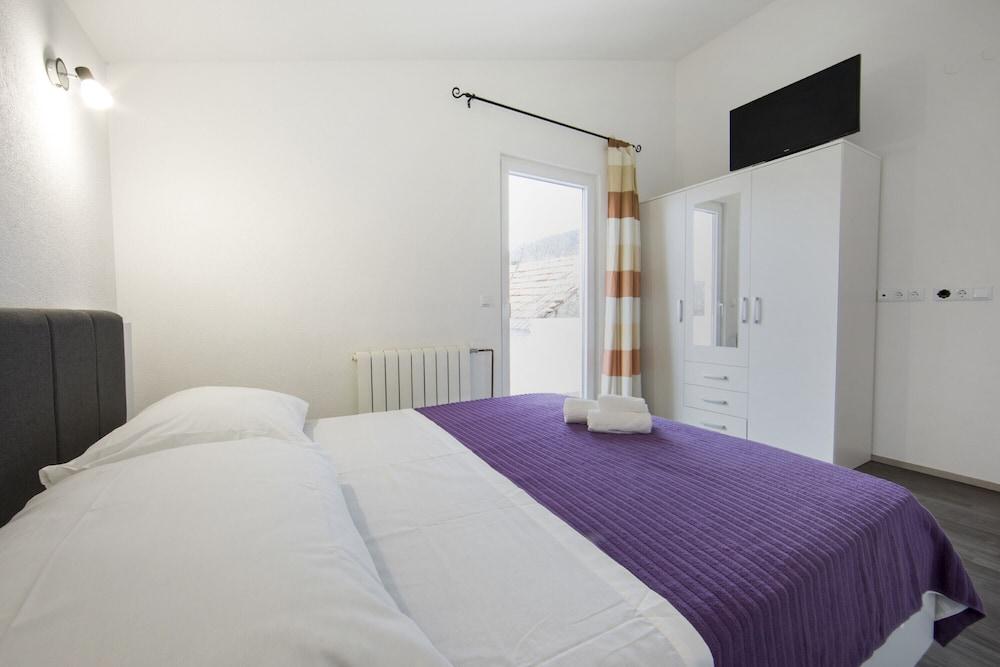 Modern 100m2 apt With the Terrace & Beautiful View