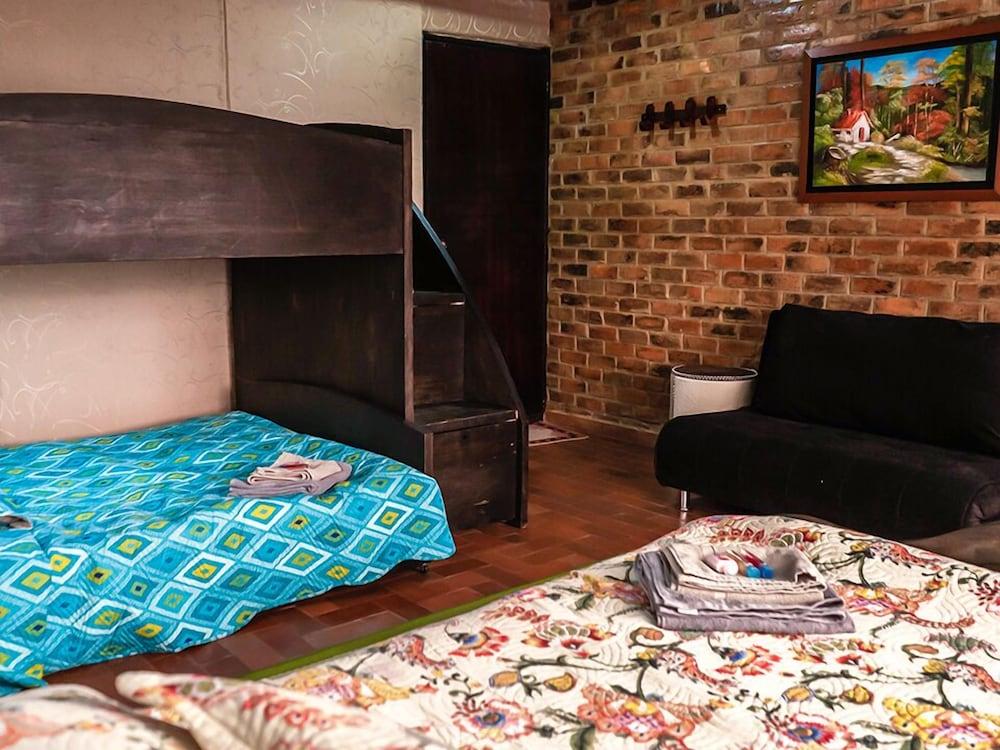 Brisas de San Roque by Rotamundos