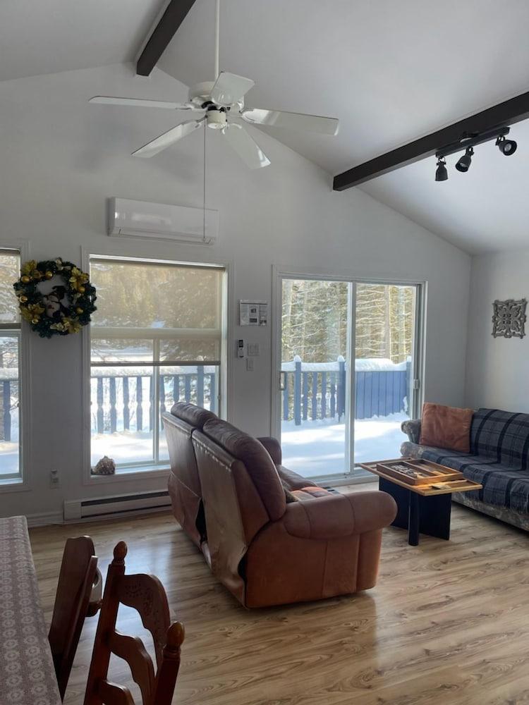 Chalet Privee - Lac Huguette Avec Spa