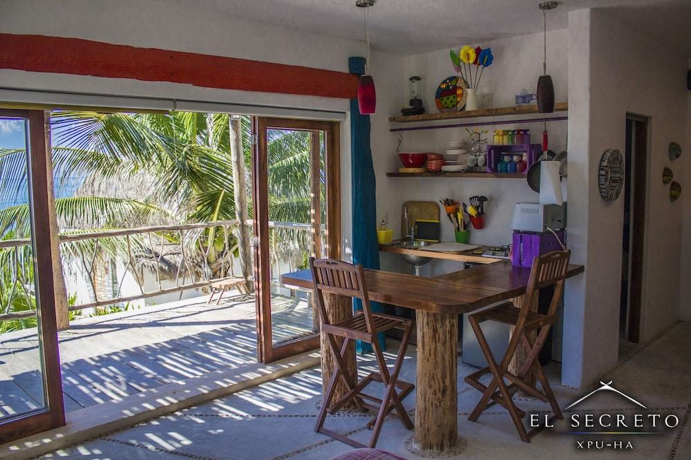 Xpuha Ocean View Upstairs